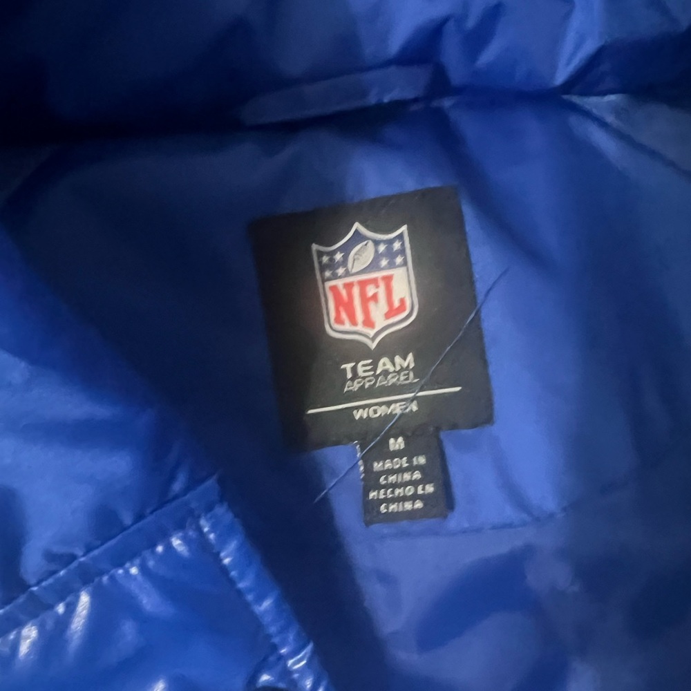NFL Women's Royal Blue Puffer Jacket - Picture 5 of 8